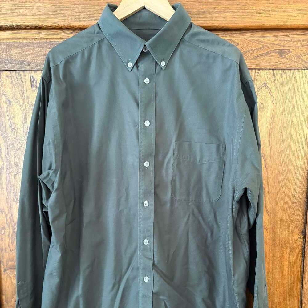 Mens army green shirt